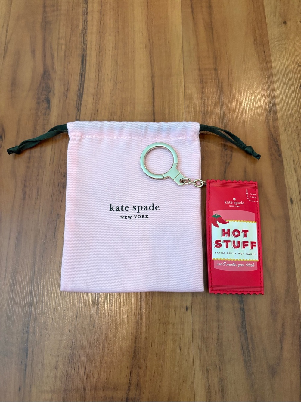 Kate Spade Hot Stuff Keychain - Picture 2 of 8